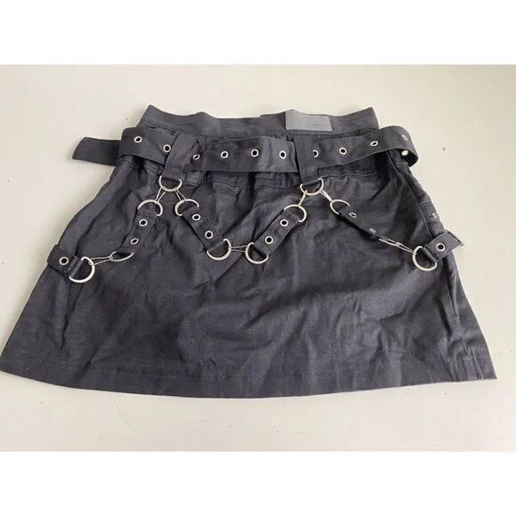 Carmar LF Brand Mini Jean Skirt Women’s Sz 8 Black Check Measurements Buckle - Picture 9 of 11